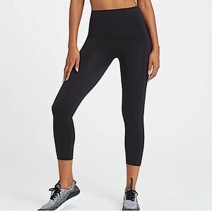 Spanx Look at Me Now Cropped Seamless Leggings